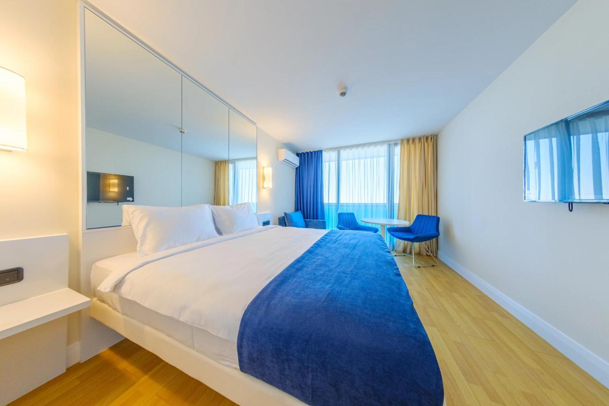 Panorama Seaview Batumi Lux Orbi City Εξωτερικό φωτογραφία