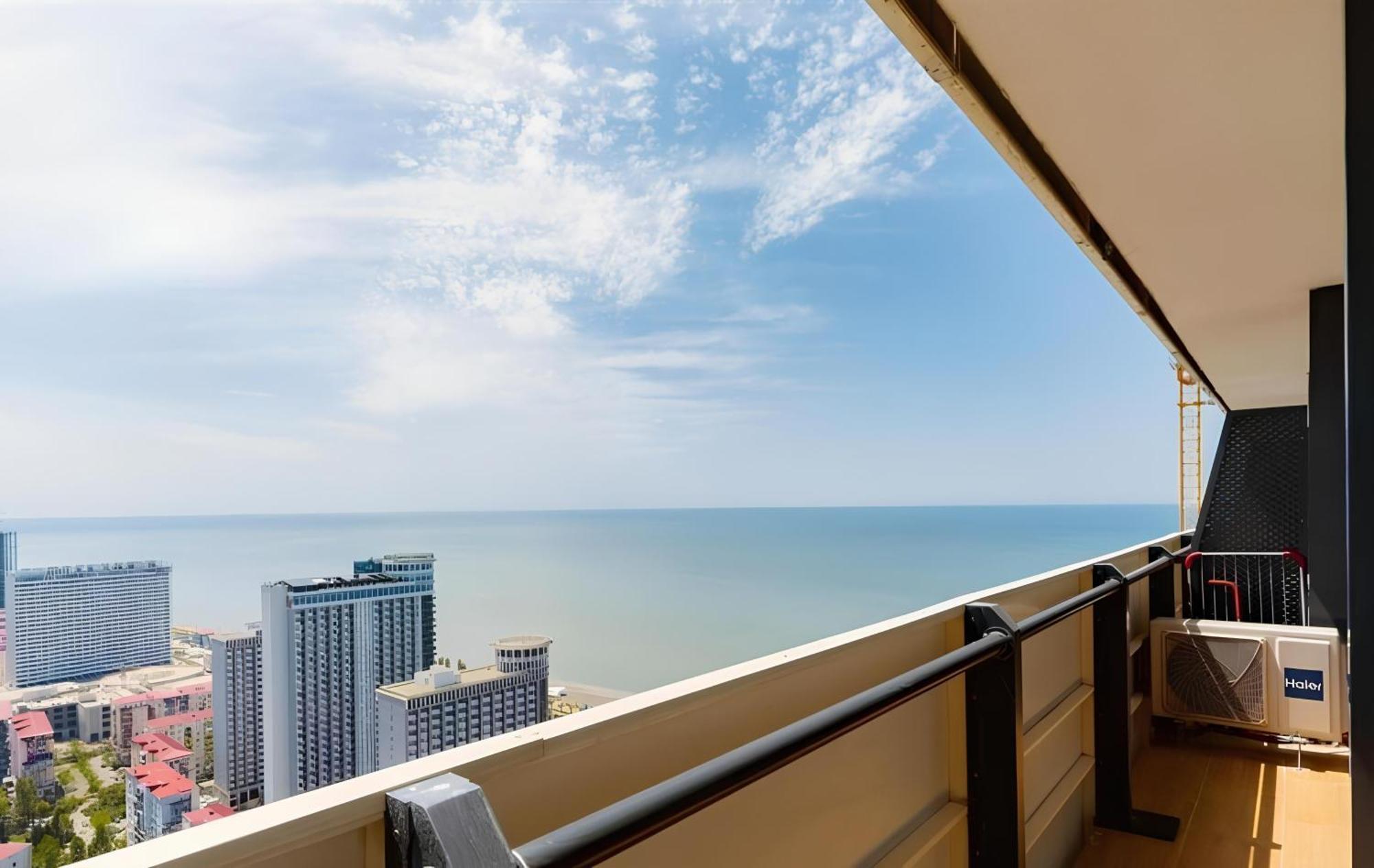 Panorama Seaview Batumi Lux Orbi City Εξωτερικό φωτογραφία